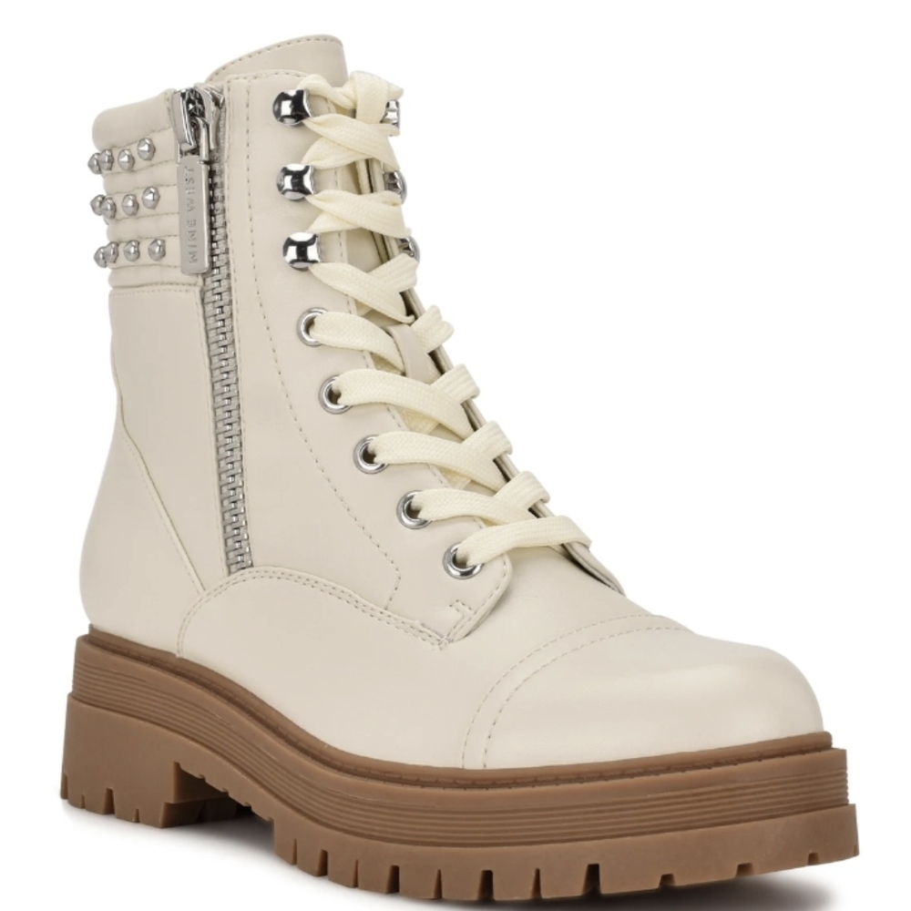 Bone lug sole combat boot
